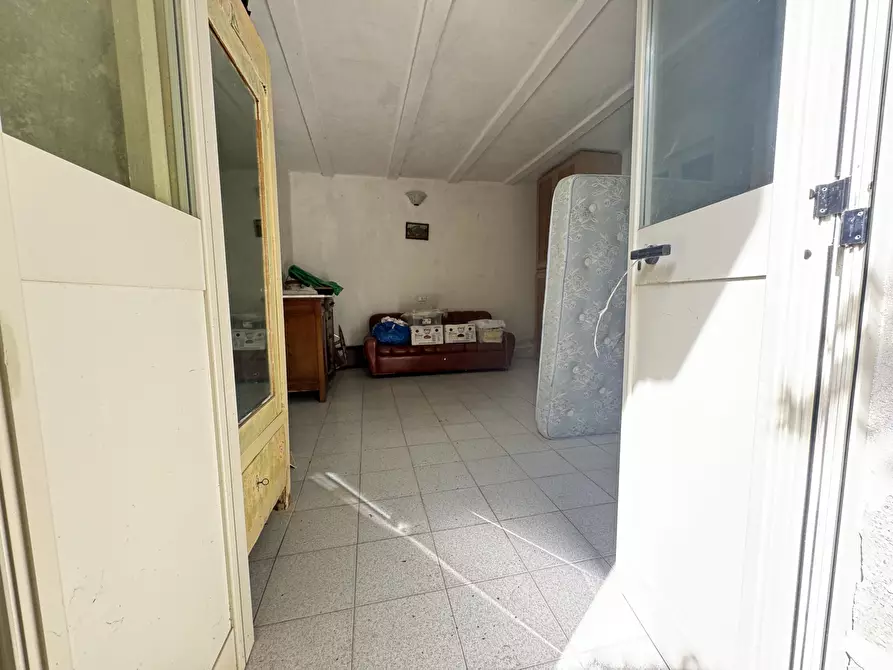 Immagine 50 di Porzione di casa in vendita  a Pietrasanta