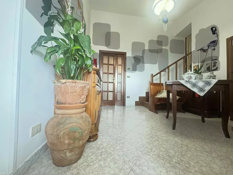 Immagine 17 di Quadrilocale in vendita  a Massa