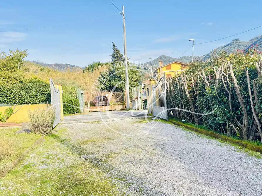 Immagine 3 di Casa indipendente in vendita  a Massarosa