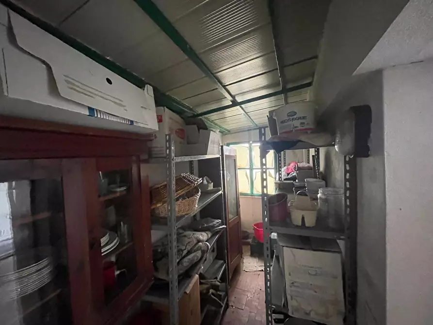 Immagine 59 di Porzione di casa in vendita  a Pietrasanta