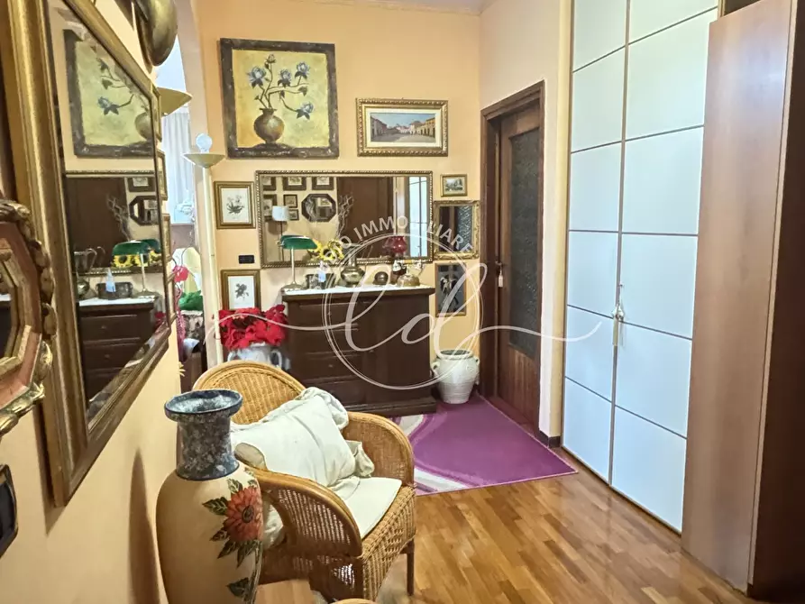 Immagine 7 di Quadrilocale in affitto  a Seravezza