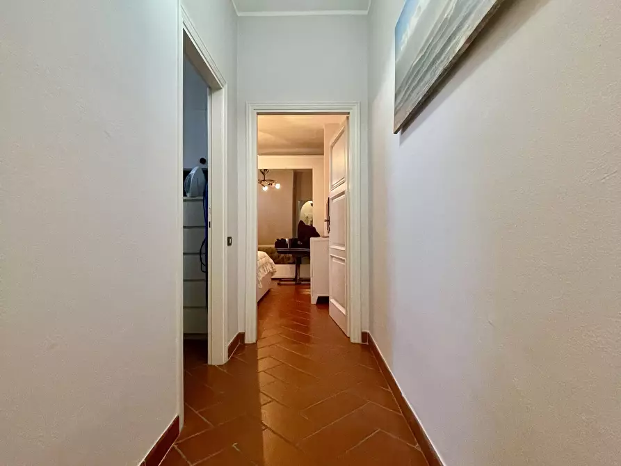 Immagine 22 di Porzione di casa in affitto  a Pietrasanta