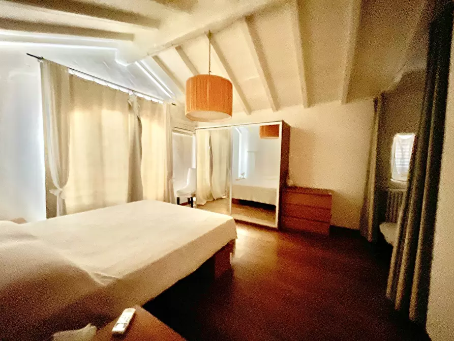 Immagine 27 di Villa in affitto  a Pietrasanta