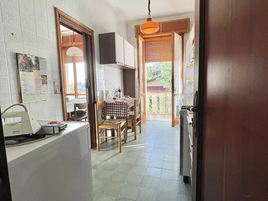 Immagine 80 di Casa indipendente in vendita  a Seravezza