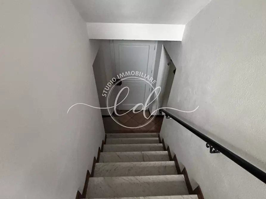 Immagine 76 di Terratetto in vendita  a Seravezza