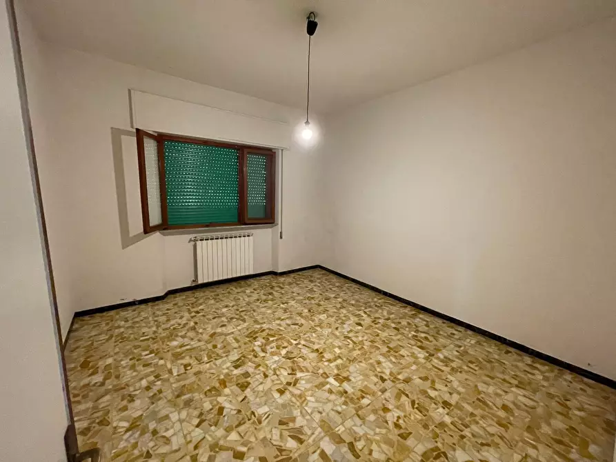 Immagine 17 di Casa indipendente in vendita  a Pietrasanta