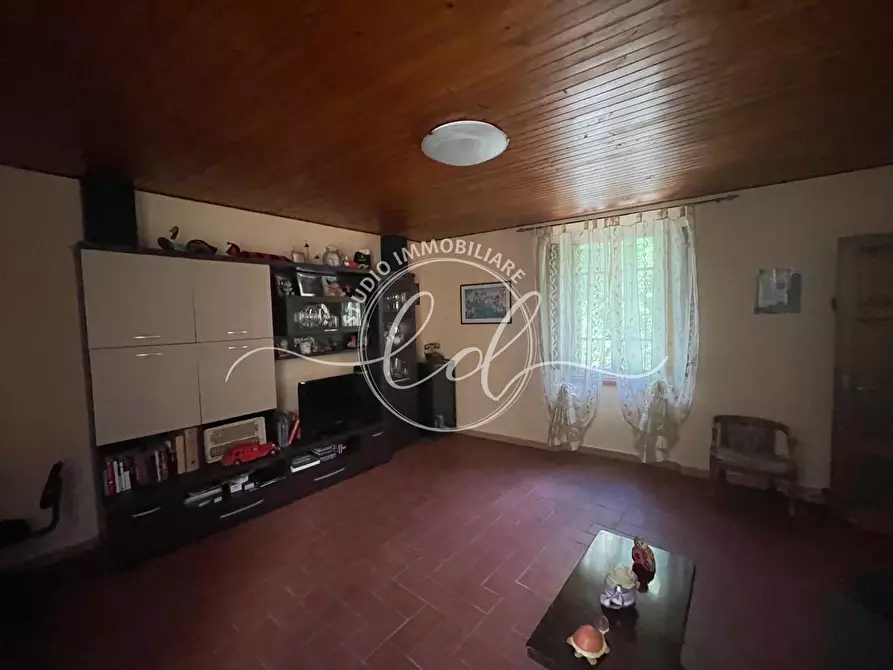 Immagine 19 di Porzione di casa in vendita  a Massarosa