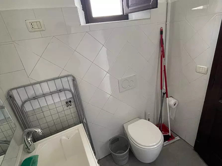 Immagine 44 di Rustico / casale in vendita  a Pietrasanta