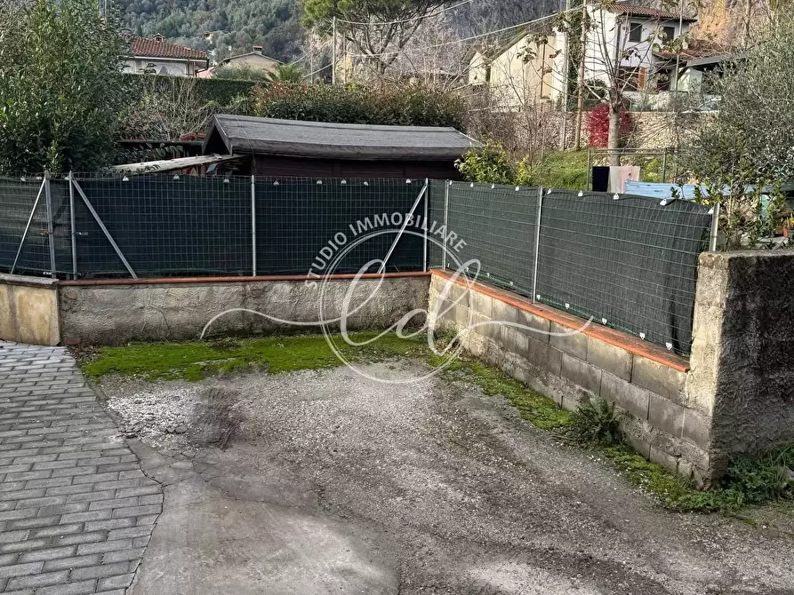 Immagine 5 di Casa semindipendente in vendita  a Camaiore
