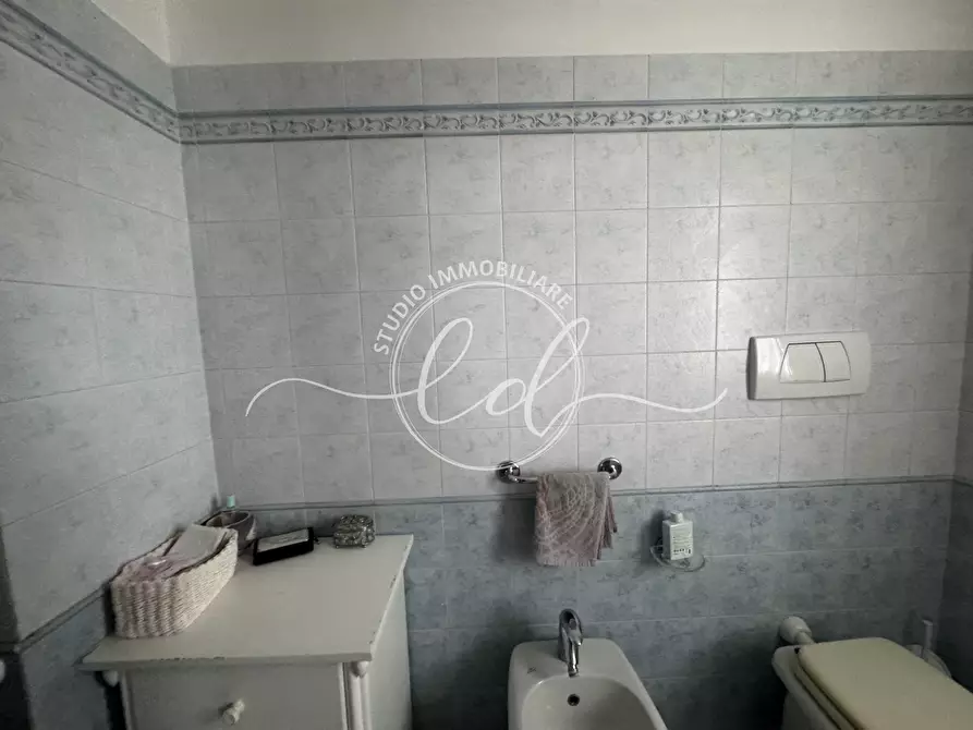 Immagine 39 di Terratetto in vendita  a Seravezza