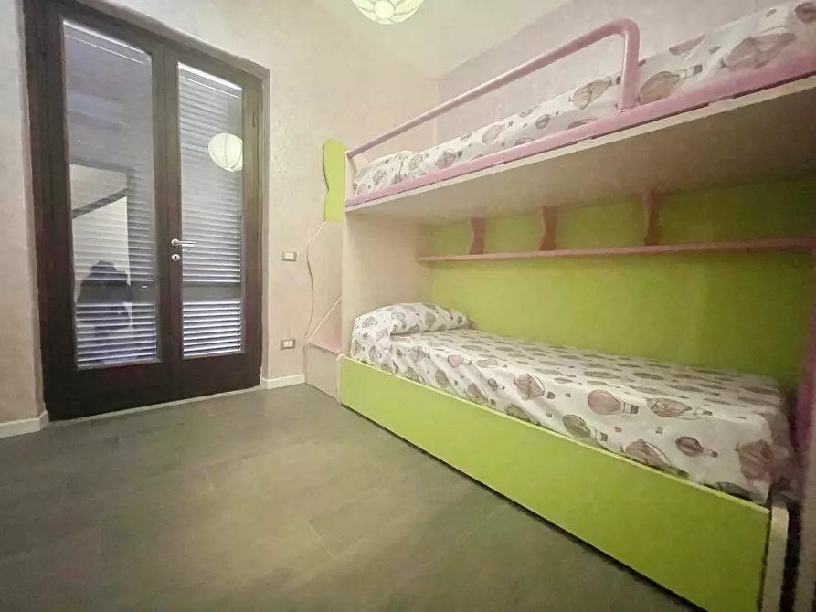 Immagine 31 di Porzione di casa in affitto  a Pietrasanta