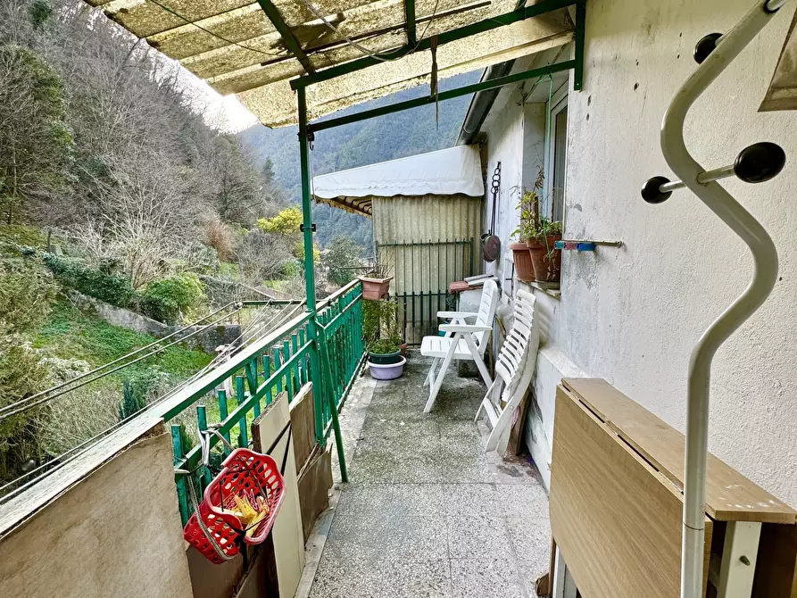 Immagine 11 di Quadrilocale in vendita  a Seravezza