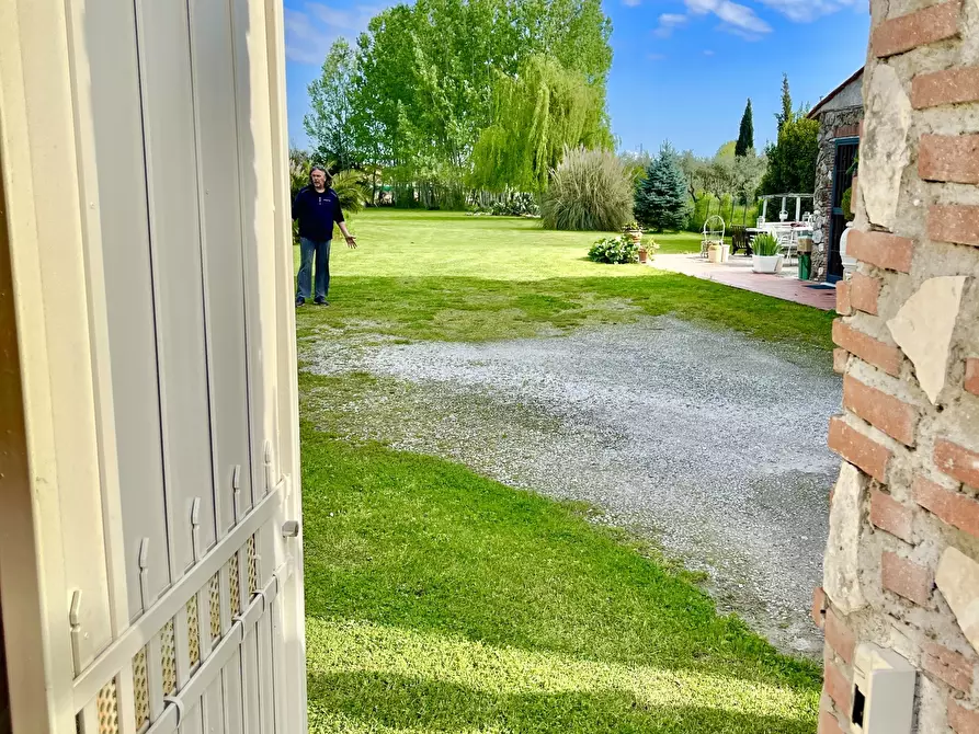 Immagine 67 di Rustico / casale in vendita  a Camaiore