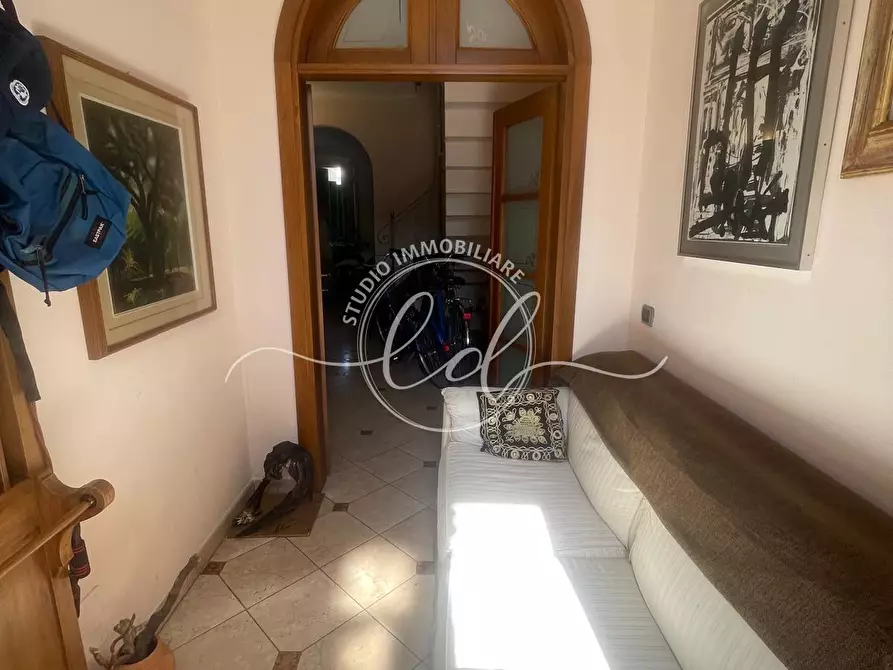 Immagine 4 di Porzione di casa in affitto  a Viareggio