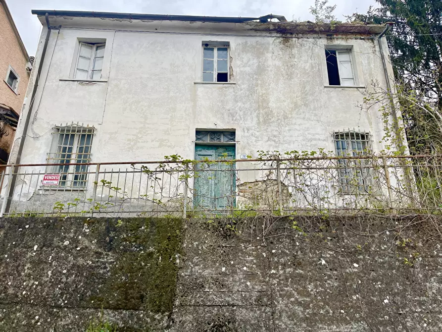 Immagine 3 di Casa indipendente in vendita  a Pietrasanta