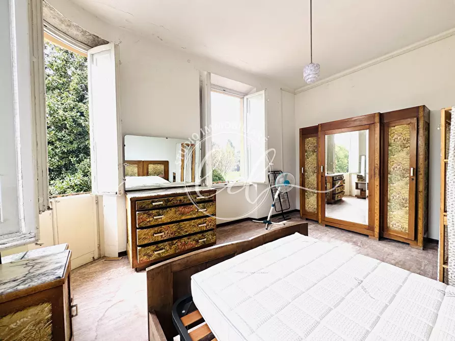 Immagine 31 di Pentalocale in vendita  a Lucca