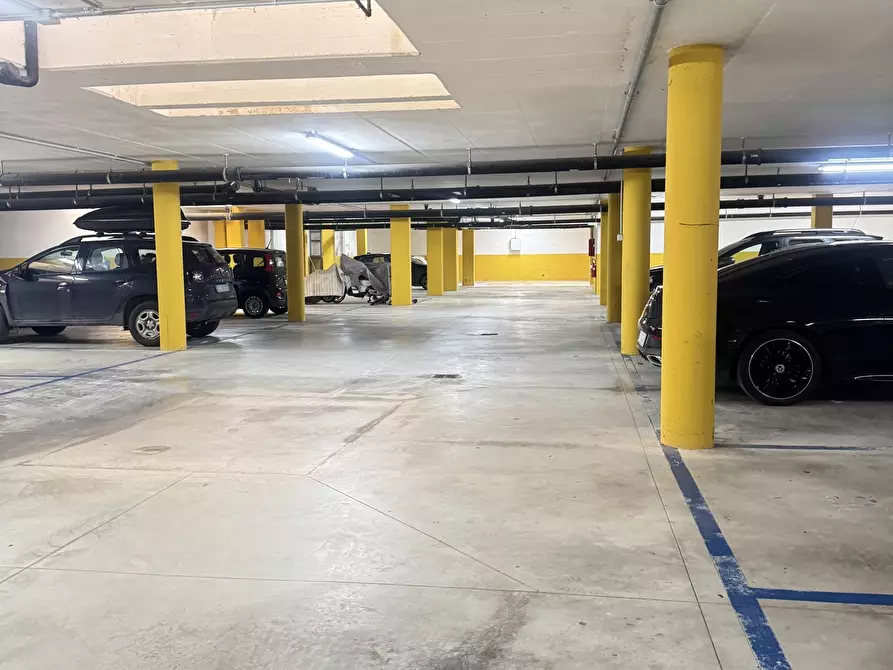 Immagine 36 di Quadrilocale in vendita  a Massarosa