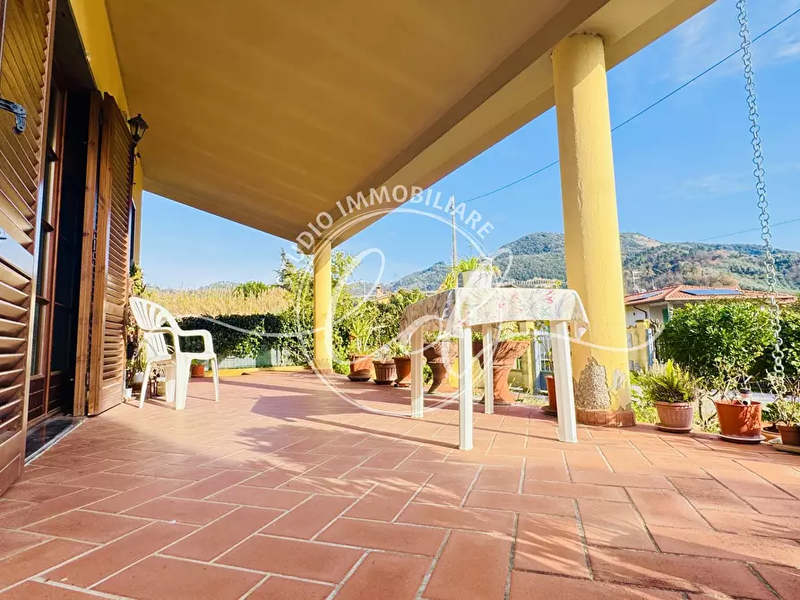 Immagine 9 di Casa indipendente in vendita  a Massarosa
