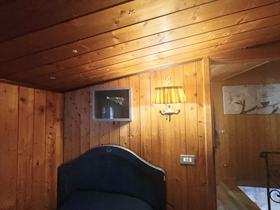 Immagine 22 di Porzione di casa in vendita  a Massarosa