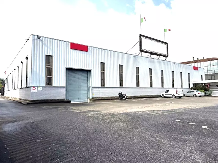Immagine 2 di Capannone industriale in vendita  in Via Aldo Moro a Valmontone