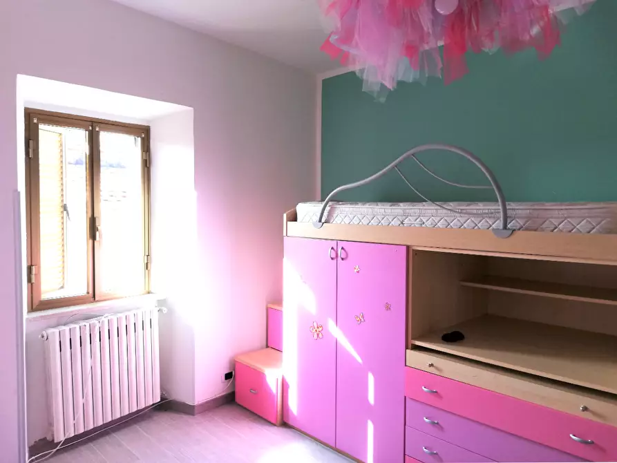 Immagine 9 di Appartamento in vendita  in Via Giuseppe Garibaldi a Segni