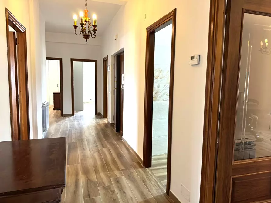 Immagine 15 di Appartamento in vendita  in Via IV Novembre a Colleferro
