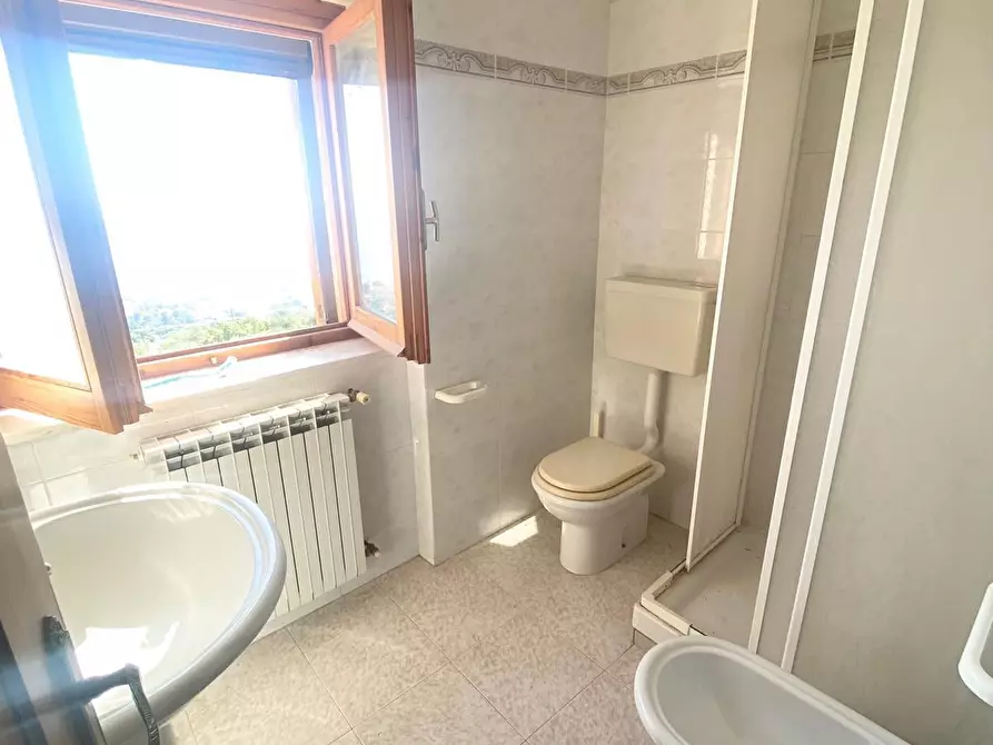 Immagine 10 di Porzione di casa in vendita  in Contrada Stagliano a Silvi