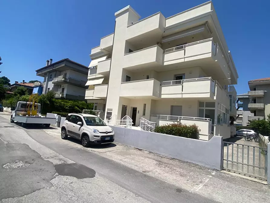 Immagine 1 di Quadrilocale in vendita  in Via Gorizia 40 a Alba Adriatica