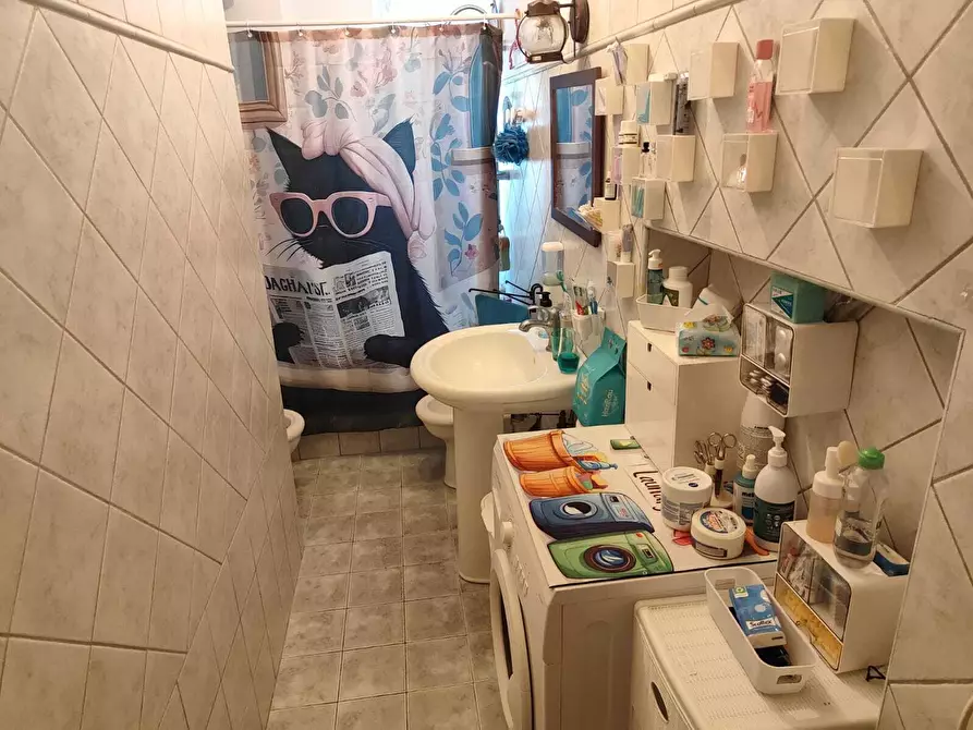 Immagine 26 di Trilocale in vendita  in Via Giuseppe Garibaldi 149 a Guidonia Montecelio