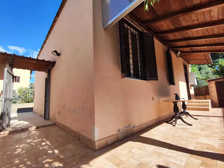 Immagine 5 di Casa indipendente in vendita  in via fratelli bandiera 26 a Guidonia Montecelio