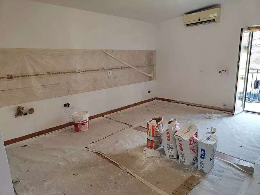 Immagine 9 di Trilocale in vendita  in via giuseppe garibaldi 25 a Guidonia Montecelio