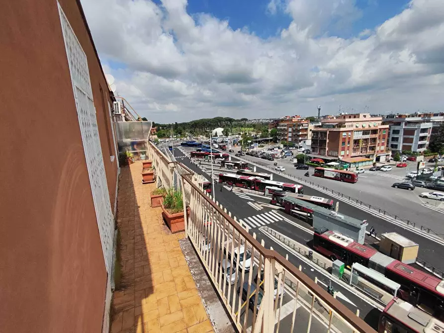Immagine 4 di Quadrilocale in vendita  in Circonvallazione Aurelia 129 a Roma