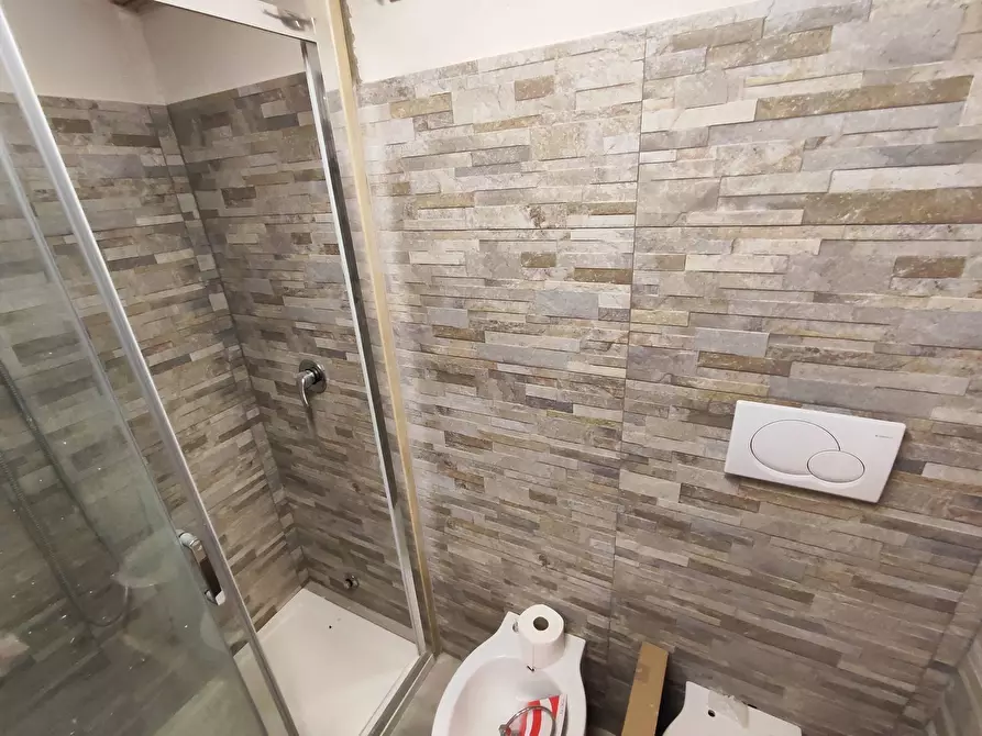 Immagine 31 di Trilocale in vendita  in Via Nicola Ricciotti 50 a Guidonia Montecelio