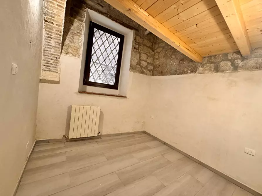 Immagine 6 di Appartamento in affitto  in Piazza San Tommaso a Ascoli Piceno