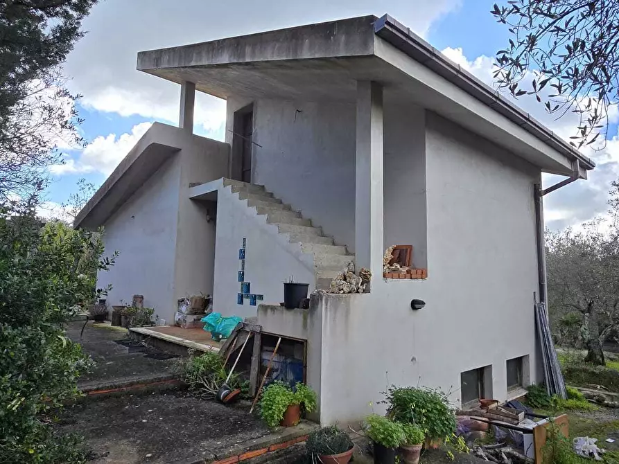 Immagine 1 di Villa in vendita  in Strada Vicinale Li Curuneddi Tronco B a Sassari