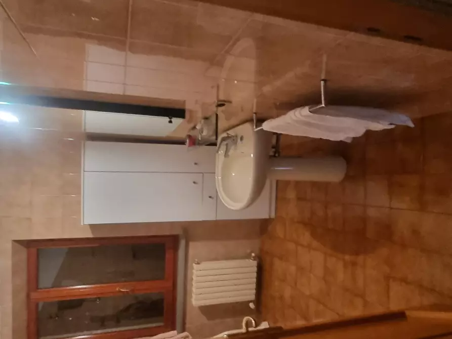 Immagine 23 di Palazzo in vendita  in Via Mattia Capponi 46 a Cupramontana