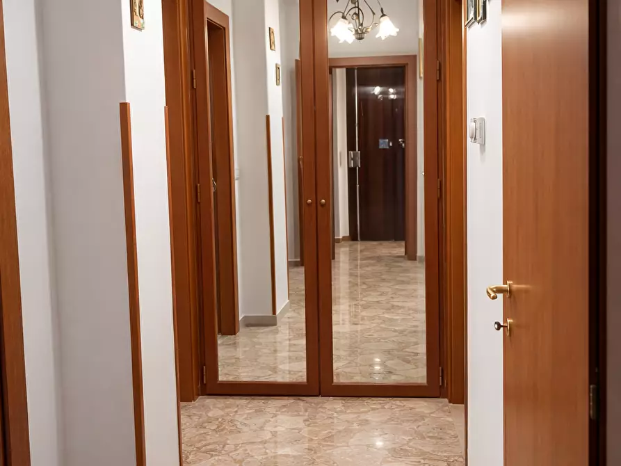 Immagine 2 di Appartamento in vendita  in Via Adda 33 a Siracusa