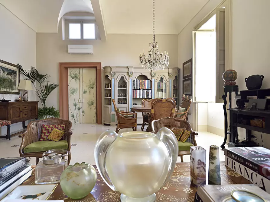 Immagine 11 di Appartamento in vendita  in VIA TOMMASO GARGALLO 68 a Siracusa