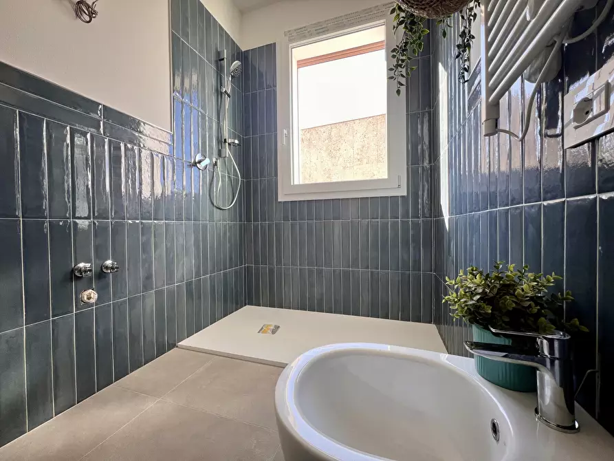 Immagine 34 di Trilocale in vendita  in via dei tulippani a Cervia