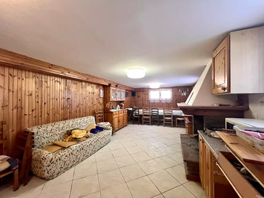 Immagine 27 di Porzione di casa in vendita  a Cesena