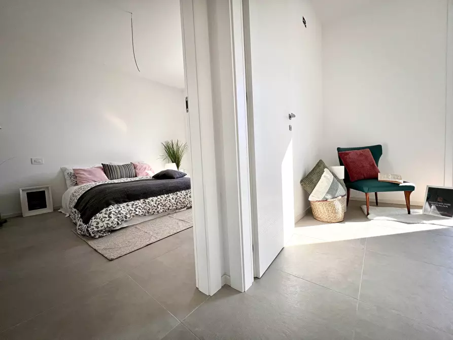 Immagine 39 di Trilocale in vendita  in via dei tulippani a Cervia