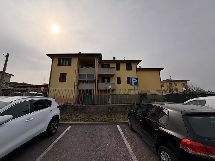 Immagine 2 di Appartamento in vendita  in Strada Villa di Sotto 39 a Fontevivo