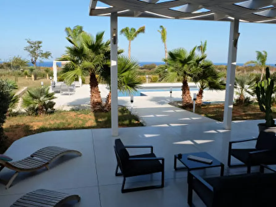 Immagine 30 di Villa in vendita  a Partinico