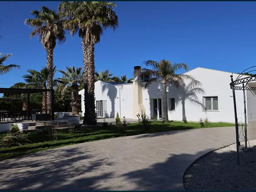 Immagine 34 di Villa in vendita  a Partinico