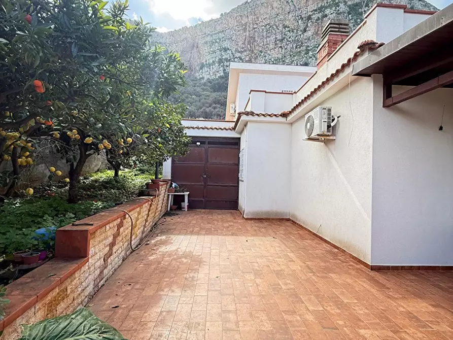 Immagine 35 di Casa indipendente in vendita  a Carini