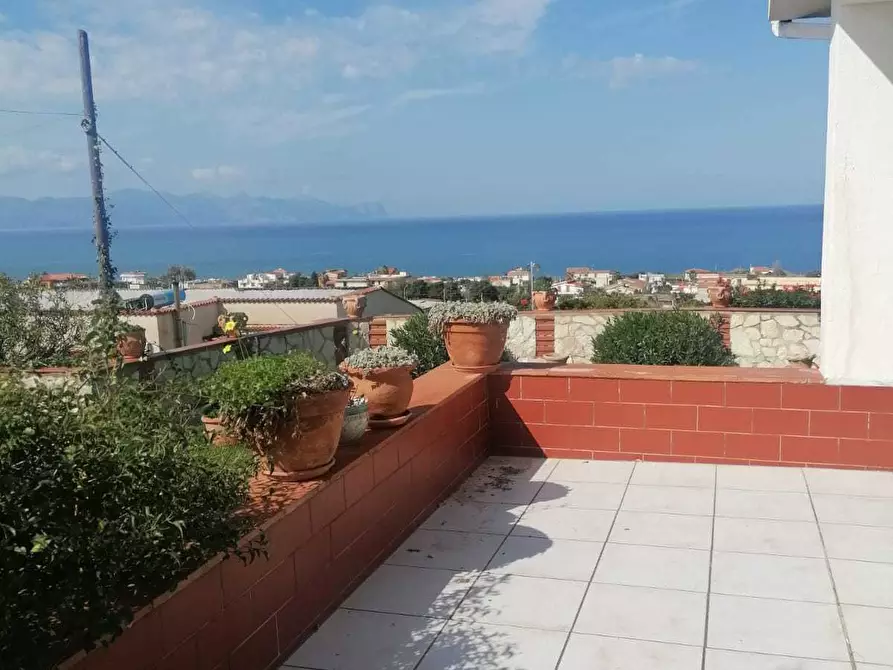 Immagine 21 di Villetta a schiera in vendita  a Trappeto