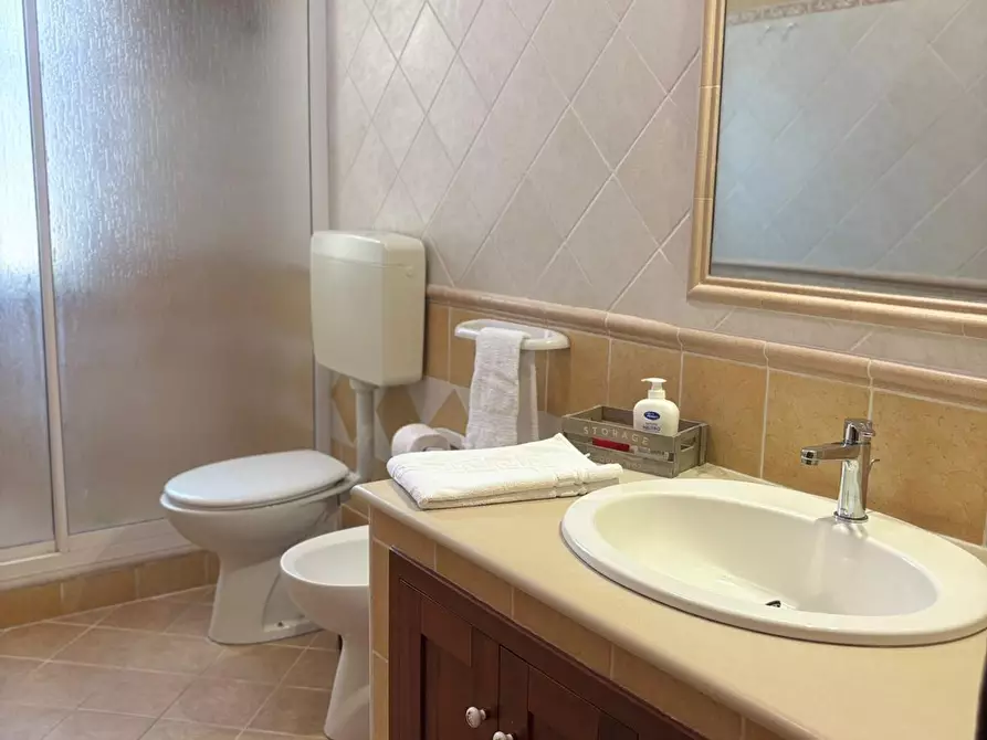 Immagine 28 di Pentalocale in vendita  a Balestrate