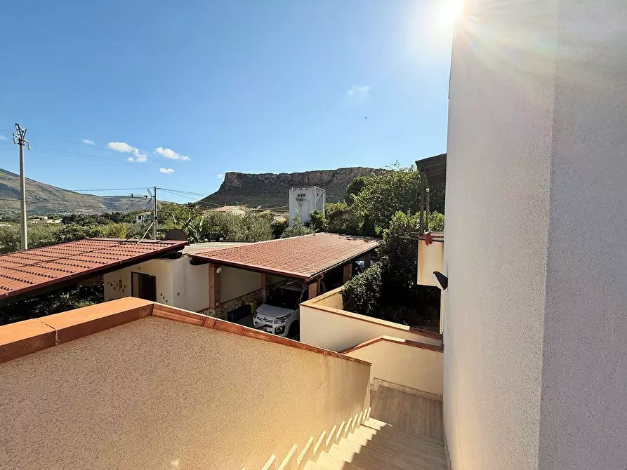 Immagine 25 di Villetta a schiera in vendita  a Castellammare Del Golfo