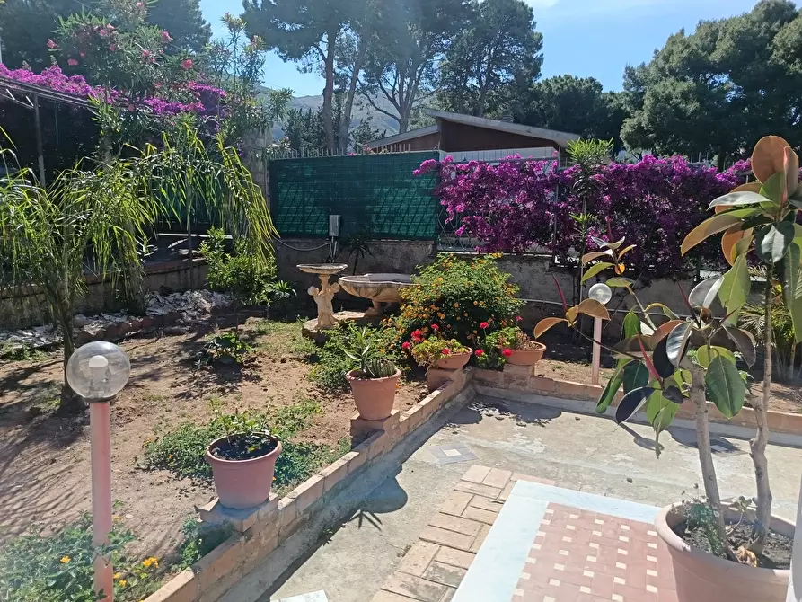 Immagine 63 di Villa in vendita  a Trabia