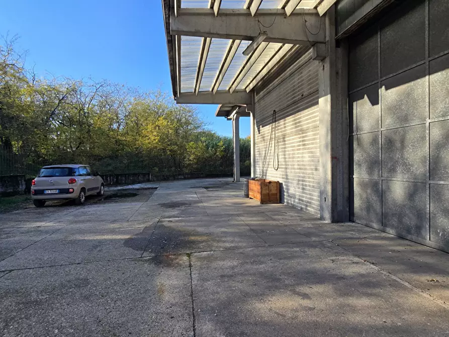 Immagine 9 di Capannone industriale in vendita  in Via delle Regone a San Colombano Al Lambro